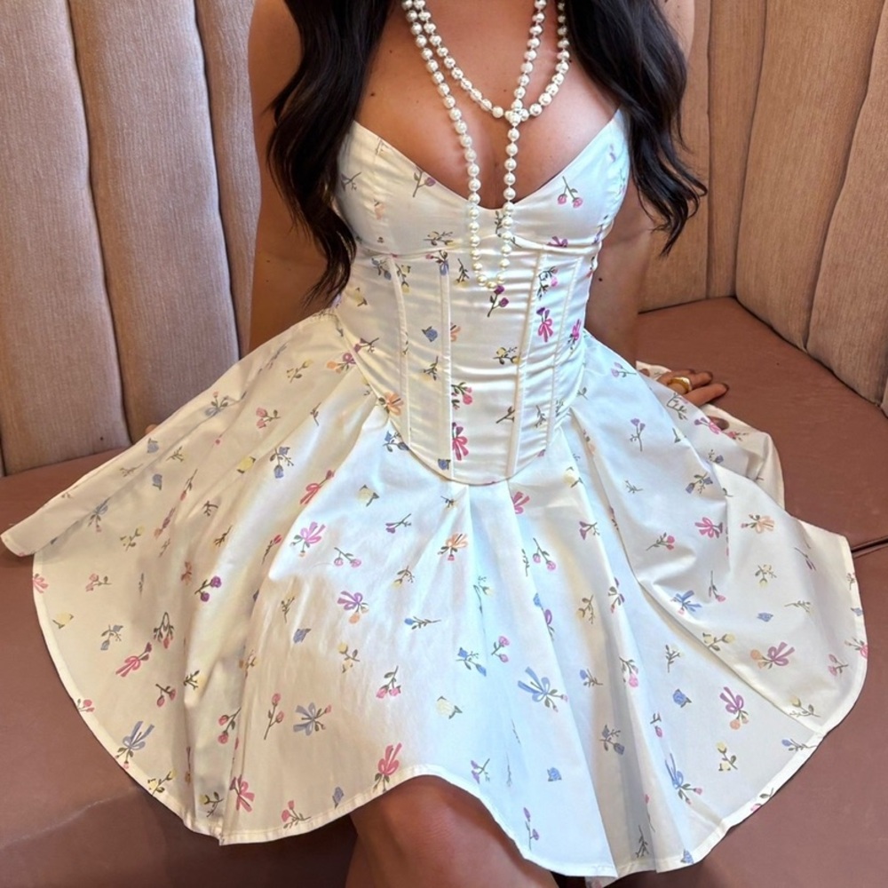 Sweetheart Floral Corset Mini Dress in White